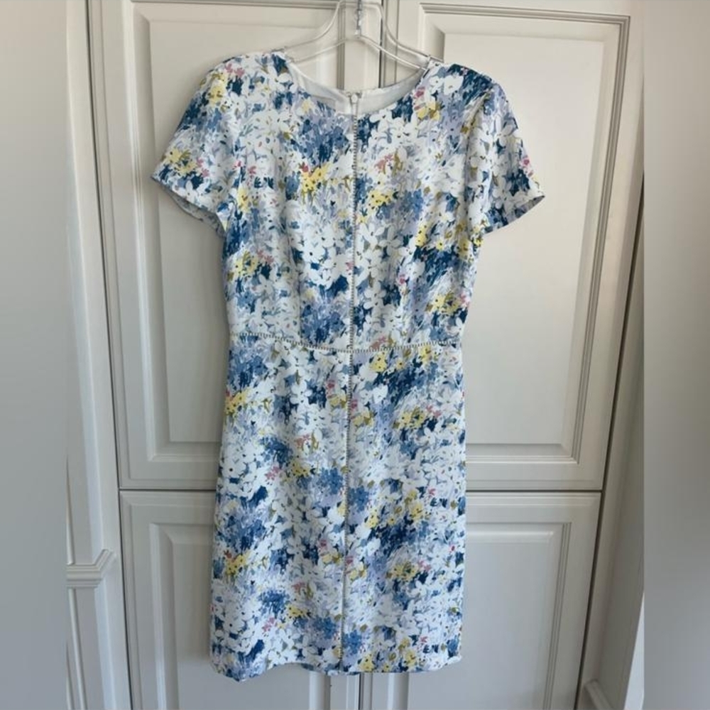 Blue and White Sheath Mini Dress with Crew Neck